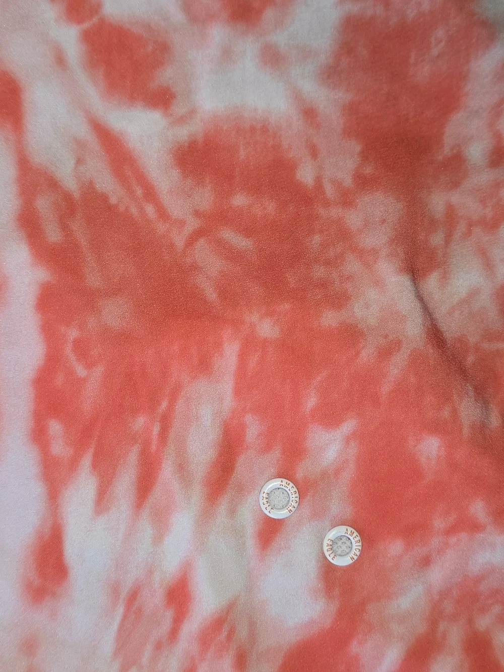 American Eagle Men's Coral & White Tie-Dye Swim Trunks Shorts - Size Large